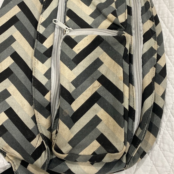 Kavu backpack, cute! - Picture 3 of 3